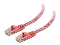 C2G Cat5e Booted Unshielded (UTP) Network Patch Cable - Koblingskabel - RJ-45 (hann) til RJ-45 (hann) - 1.5 m - UTP - CAT 5e - formstøpt, uten hindringer, flertrådet - rosa 83618